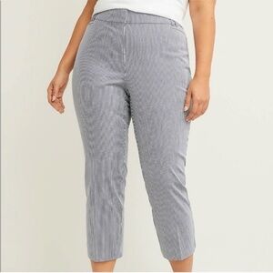 Lane Bryant The Allie Smart Stretch Crop Pant
Women's Plus Sz 18 Blue Stripe